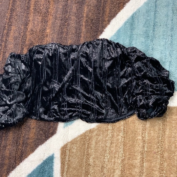 Astr The Label Sweetheart Neckline Top - Picture 3 of 7